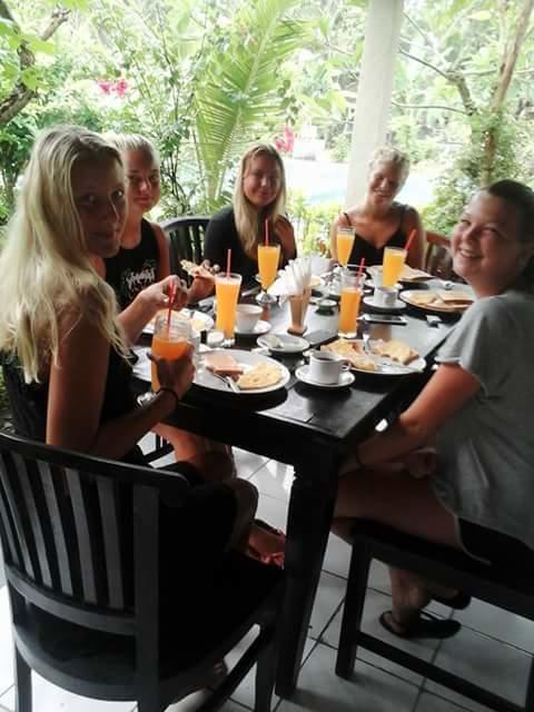 Vico Hotel Nusa Dua  Buitenkant foto