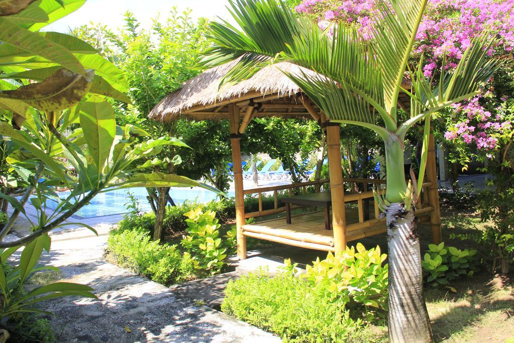 Vico Hotel Nusa Dua  Buitenkant foto